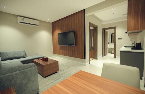 Buraydah Hotel | فندق رويال اديشن للشقق الفندقية