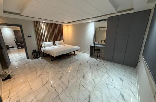 Al Hoora Apartment | Atelier Tower Hoora - Family Apartment