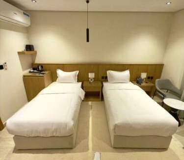 Al Ulaya Apartment | توليب حتا Tulip Hatta