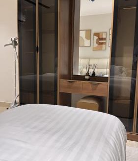 Al Khobar Apartment | شقة فاخرة بثلاث غرف نوم وصالة