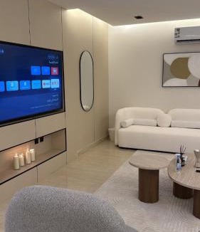 Al Khobar Apartment | شقة فاخرة بثلاث غرف نوم وصالة