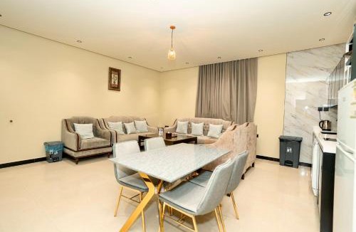 Dammam Apartment | تاج المنيرة للشقق المخدومة