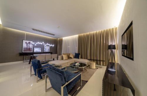 Al Olaya District Apartment | Darstays DAMAC Royal Al Olaya