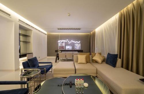 Al Olaya District Apartment | Darstays DAMAC Royal Al Olaya