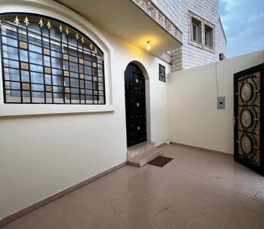 Ha'il Apartment | سويت هوم بتصاميم حديثة ودخول ذكي