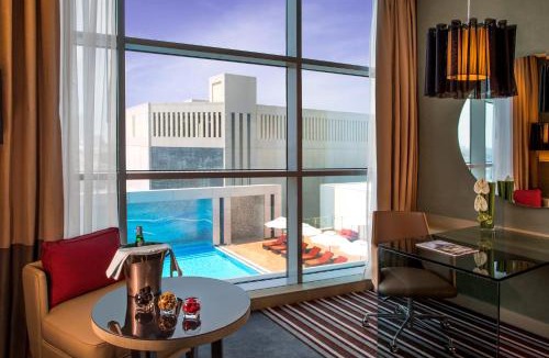 Manama Center Hotel | Downtown Rotana
