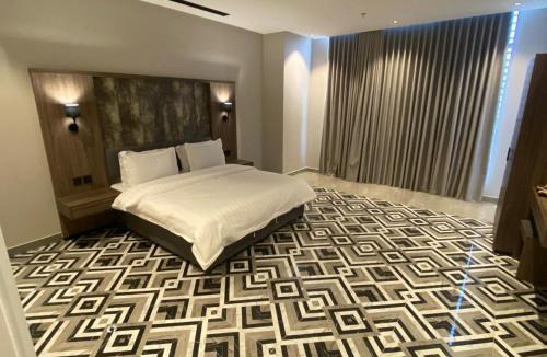 Al Kharj Apartment | شقق ثري ستار للشقق المخدومة 5