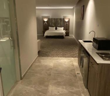 Al Kharj Apartment | شقق ثري ستار للشقق المخدومة 5