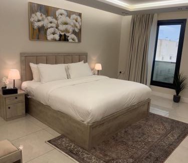 Al Aqiq Apartment | شقة فاخرة غرفتين نوم وصالة بمطبخ مستقل 013l