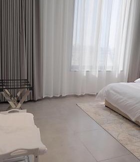 Al Wahah Apartment | شقة صالة وثلاث غرف وغرفة عاملة