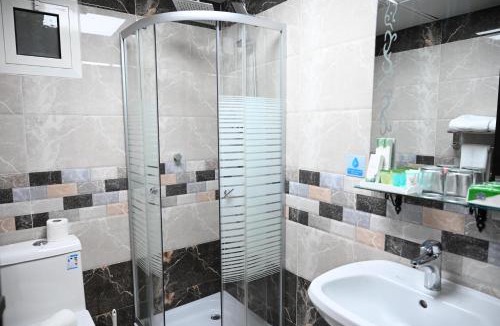 Yanbu Hotel | فندق فيوليت الفندقية Violet Hotel