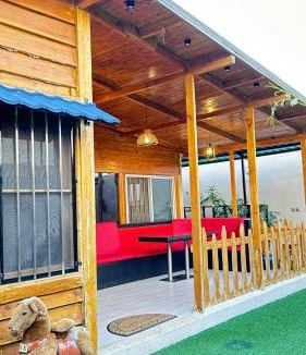 Taif Ski Chalet | كوخ الوهط الريفي