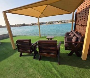 Durrat Al-Arous Villa | درة العروس فيلا هابي بيتش شاطى خاص