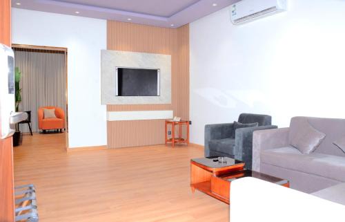 Nejran Hotel | فندق لمسات الخير الفندقية
