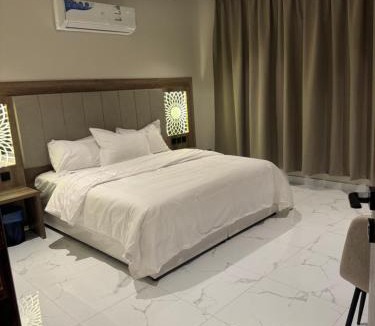 AlUla Apartment | اجنحة العريني3 suites aloraini
