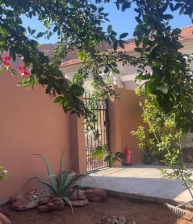 AlUla Villa | فيلا بمزرعة
