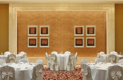 Mecca Hotel | Le Meridien Towers Makkah