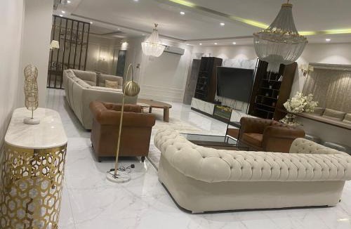 Al-Safa Apartment | Luxury apartment for rent شقة فاخرة للإيجار