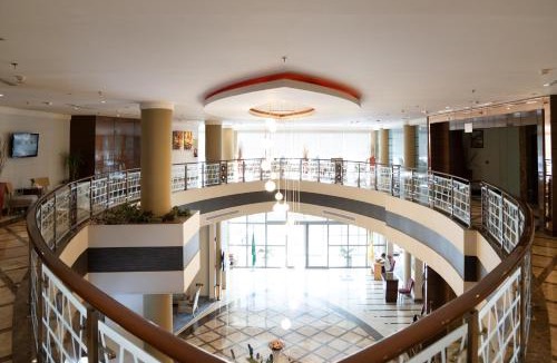 Buraydah Hotel | Golden Tulip Hotel Buraidah Al Qassim