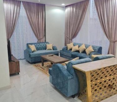 Al Khobar Hotel | شقق الزمرد للشقق المخدومة