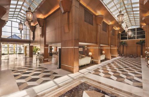 Al-Hamra'a Hotel | Vivid Jeddah Hotel, a member of Radisson Individuals