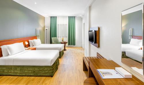 Al Aziziyah Hotel | Barakat Burhan Hotel فندق بركة برهان