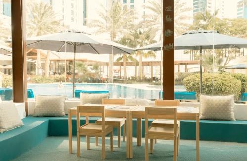 Diplomatic Area Apartment | The Diplomat Radisson Blu Residence