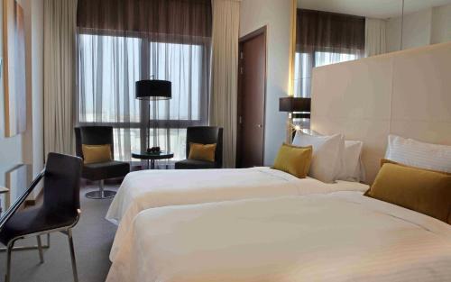 Corniche Hotel | Centro Corniche Al Khobar by Rotana