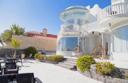 Durrat Al-Arous Resort | Bana Bana Resort