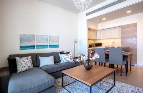 Muharraq Apartment | A Luxury Aprt 2 bedrooms Balcony with wonderful view Mall access hi speed WIFI Beach access & much more for Family Only
