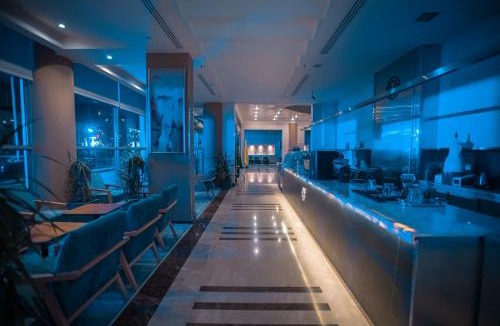 Buraydah Hotel | Golden Tulip Hotel Buraidah Al Qassim