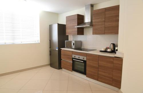 Muharraq Hotel | Gulf Suites Hotel Amwaj