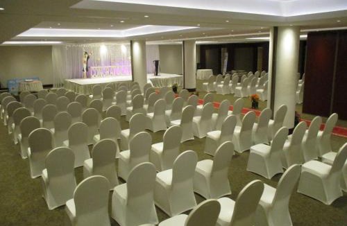 Al Aziziyah Hotel | Executives Hotel - Azizia