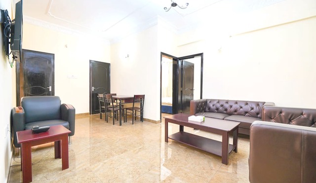 OYO 124 Al Salam Palace Hotel