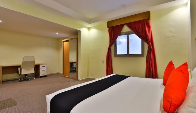 Capital O 338 Asian Hotel