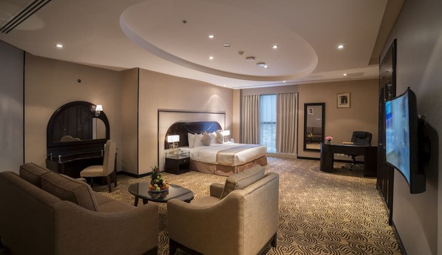Awaliv International Hotel