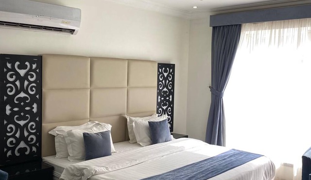 City Center Plaza Aparthotel in Jeddah