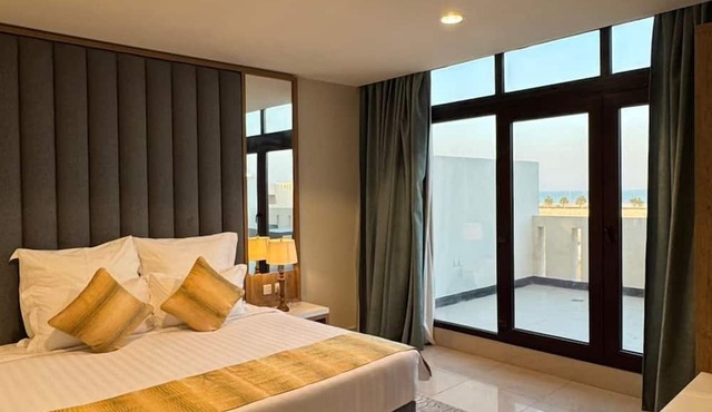 Continent Resort Al Uqayr