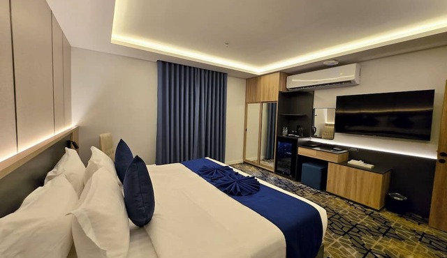 Hotel Elite Haven
