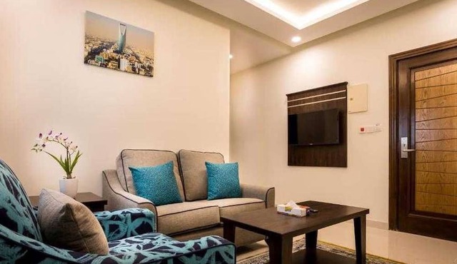 Palette Pearl Suites & Apartments