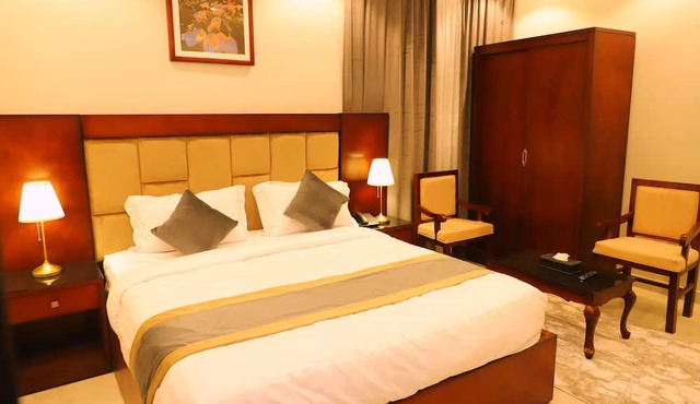 Avenues Hotel Arrass