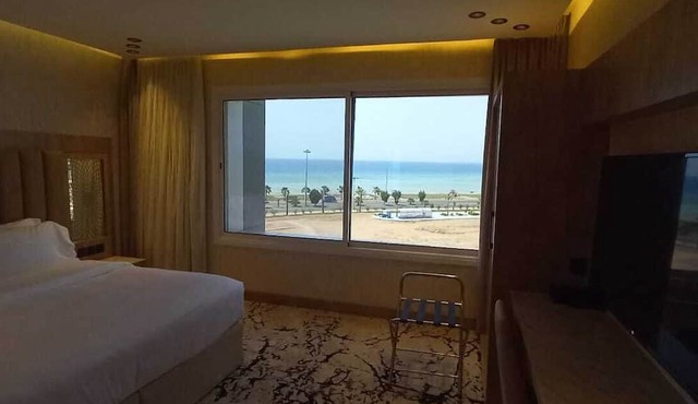 Hyatt Town 2