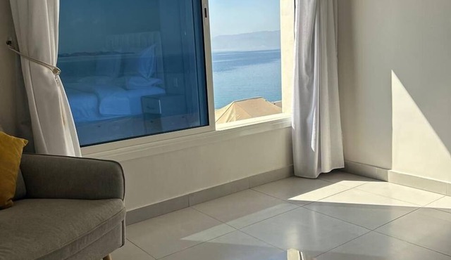 Hayat Haql Hotel and Marina