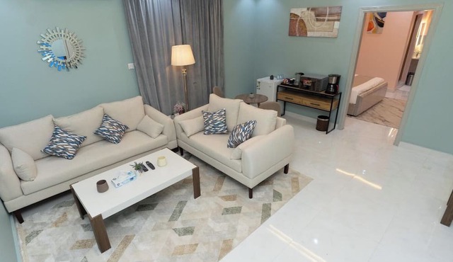 Chic apartment in pleasant Riyadh with AC, WiFi in Riyadh