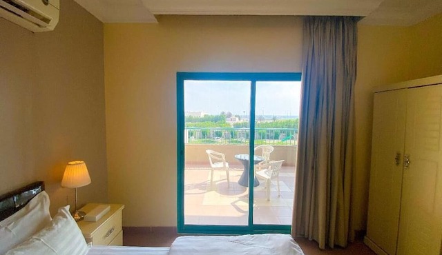 Golden Beach Private