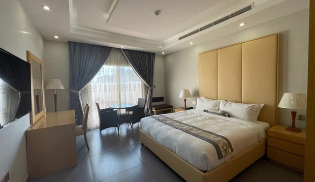 The Capital O 672 Refal Homes Suites