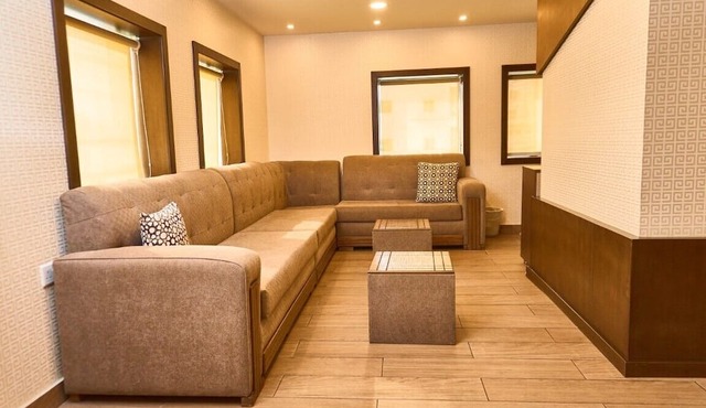 Selat Al Bait Hotel