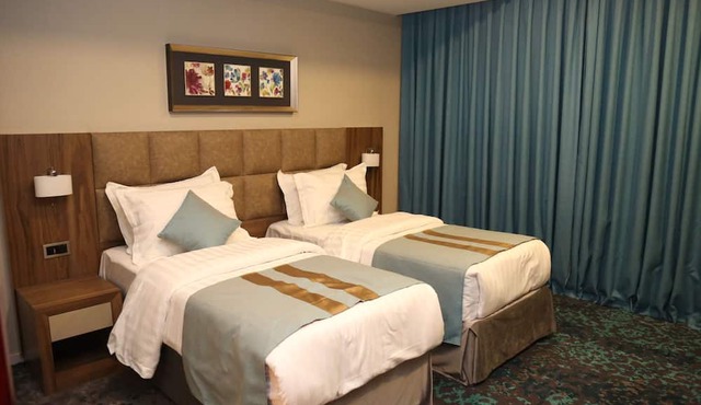Bram Hotel Suites
