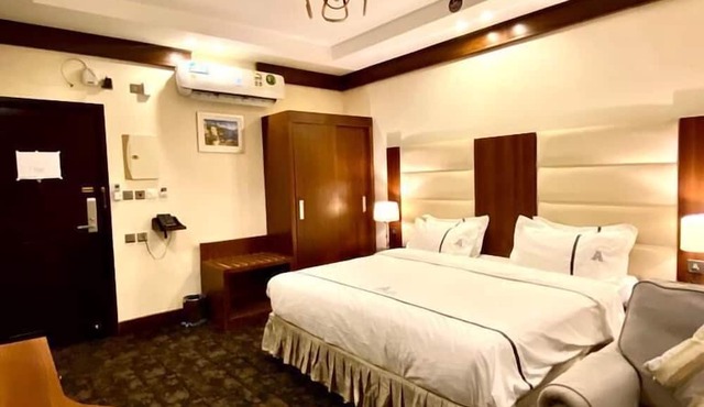 Aral Hotel