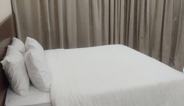 Cozy studio in tranquil Seef with AC in Seef